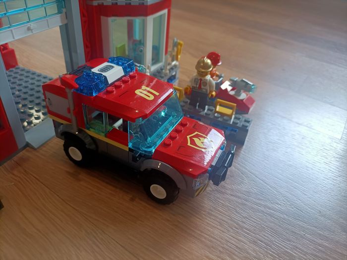 caserne de pompier lego 60215 - photo numéro 6