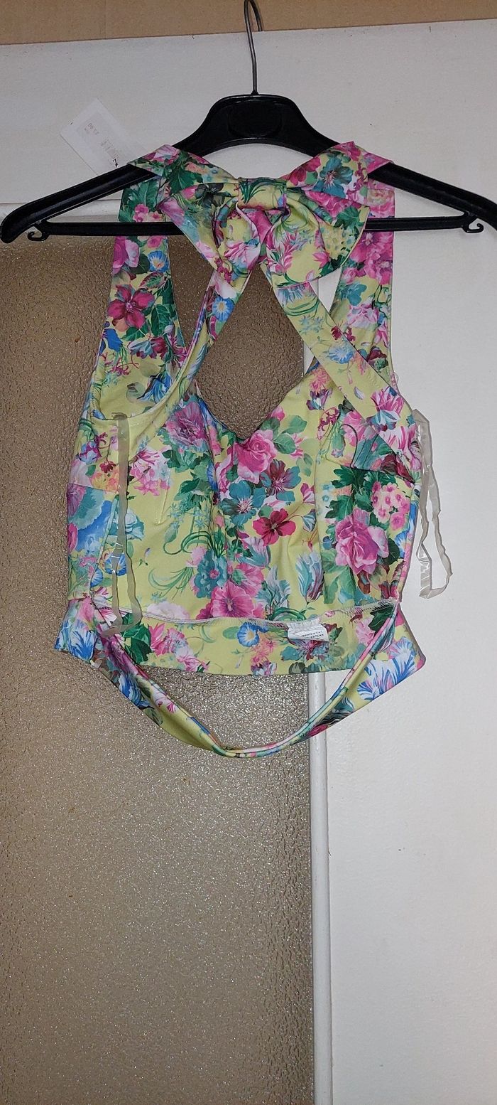 Haut dos nu - photo numéro 2