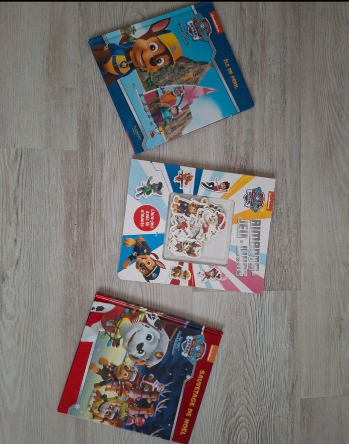 Lot pat patrouille livres et peluches comme neufs - photo numéro 3
