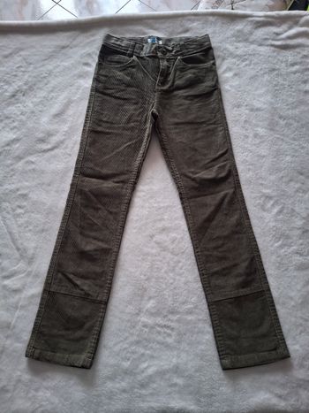 Jean velours 8 ans 