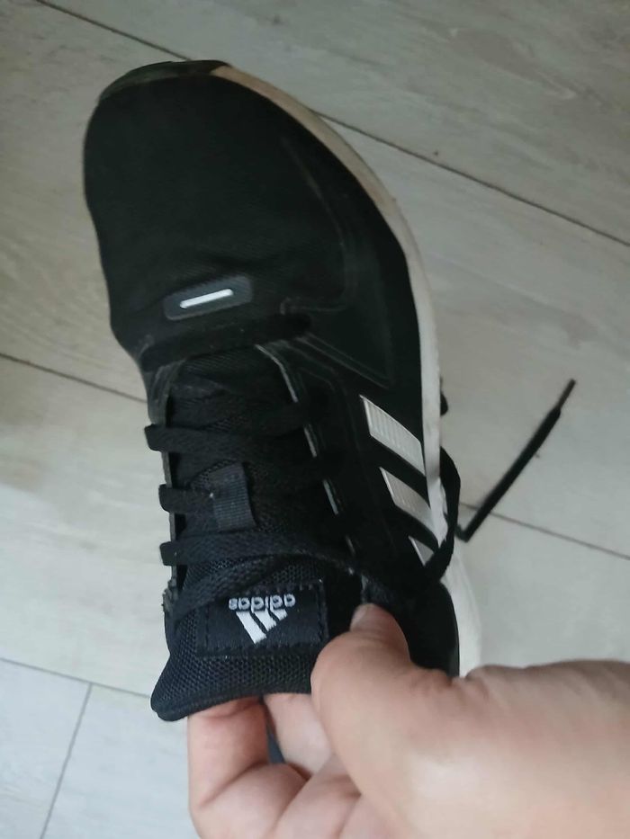 Baskets Adidas - photo numéro 2