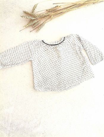 Blouse bébé fille blanche à pois noirs Cyrillus taille 6mois 68cm