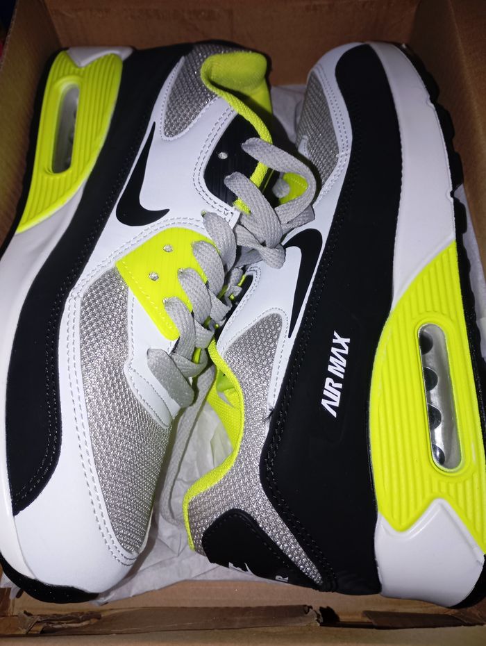 Chaussures Nike - photo numéro 2