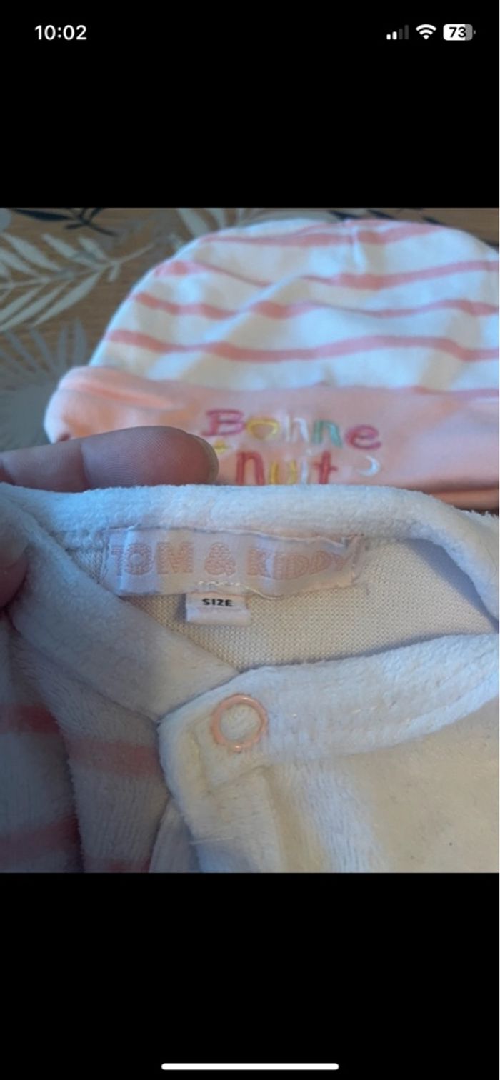 Pyjama d’hiver à pressions avant blanc à rayures roses + bonnet bb 0/6 mois - photo numéro 5