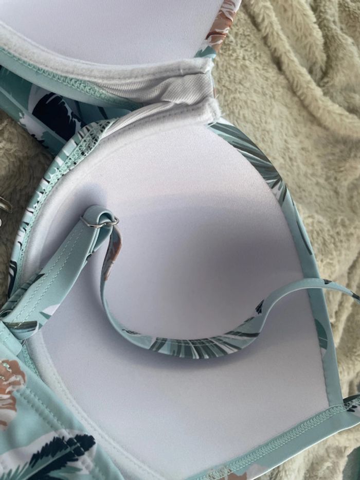 Maillot de bain NEUF - photo numéro 10