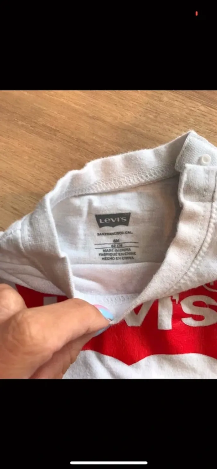 Ensemble Levi’s taille 6 mois - photo numéro 5