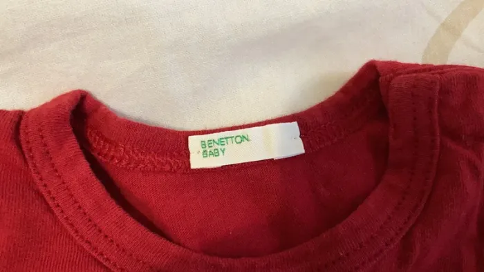 Tee shirt manches longues Benetton baby 6 mois 9 mois - photo numéro 4