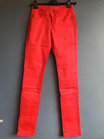 Pantalon rouge XS