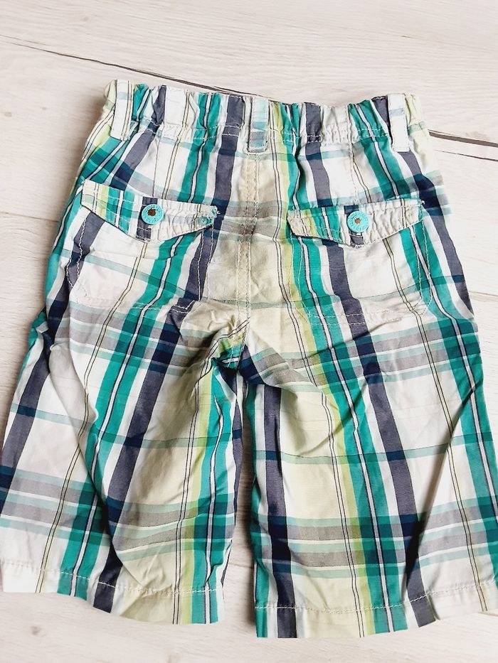 Vêtement bébé garçon short bermuda Kiabi 24 mois 2 ans - photo numéro 3