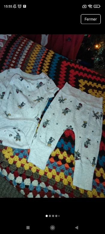 Très belle ensemble Disney e8