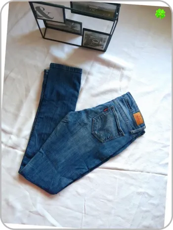 Jeans Levi's 524 femme