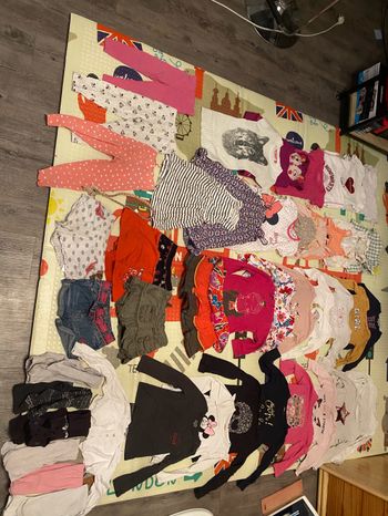 Lot 43 vêtements taille 3 ans