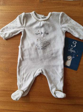 Pyjama kiabi 3 mois