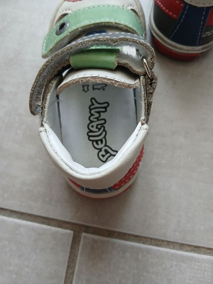 Baskets à scratchs neuves bellamy pointure 20 - photo numéro 5