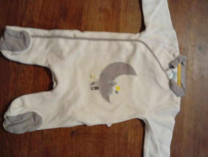 Pyjama obaībi 3 mois