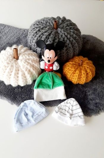 Lots bonnets bébé 6/9mois