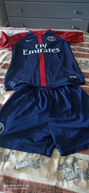 Ensemble foot 14 ans