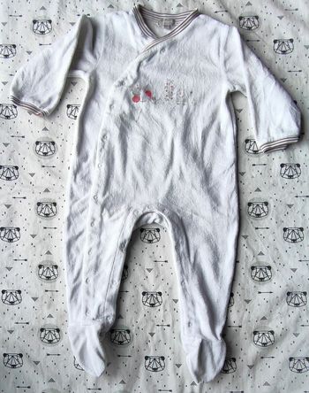 Pyjama en velours taille 12 mois/ 1 ans