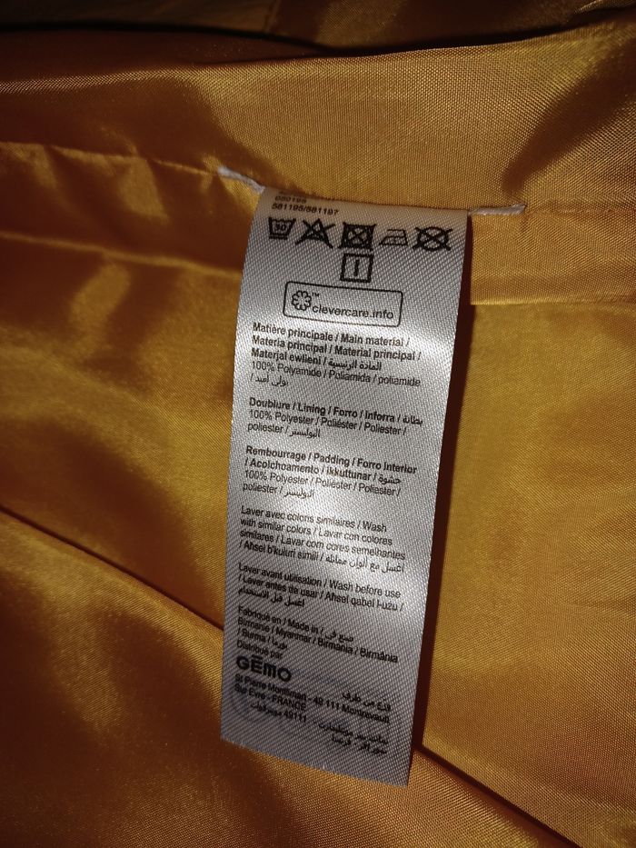 Doudoune sans manches garçon couleur moutarde Taille 10 ans - photo numéro 6