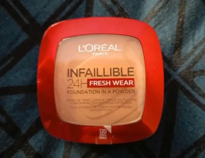 Fond de teint infaillible L'Oréal