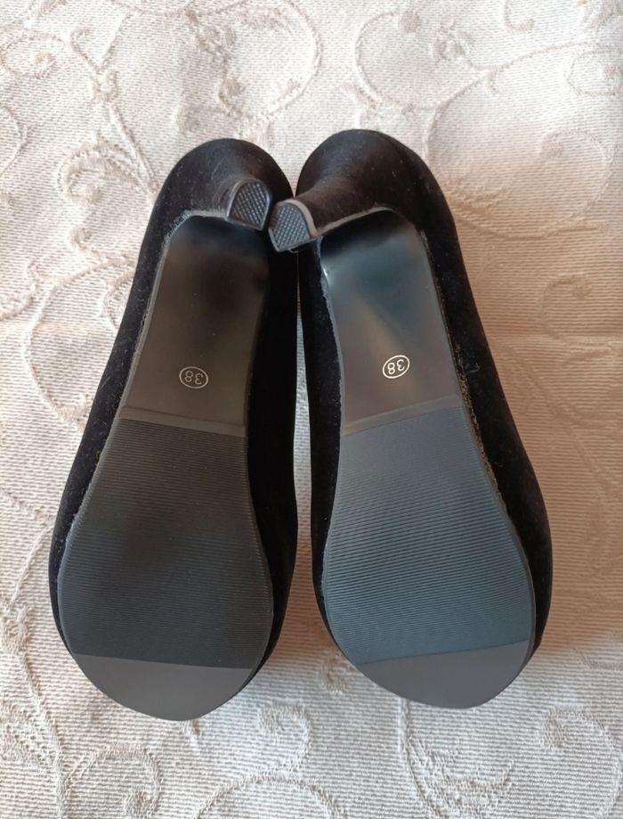 Talons noir - photo numéro 7