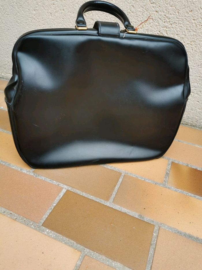 Sac ancien en similicuir noir type sac de médecin - photo numéro 8