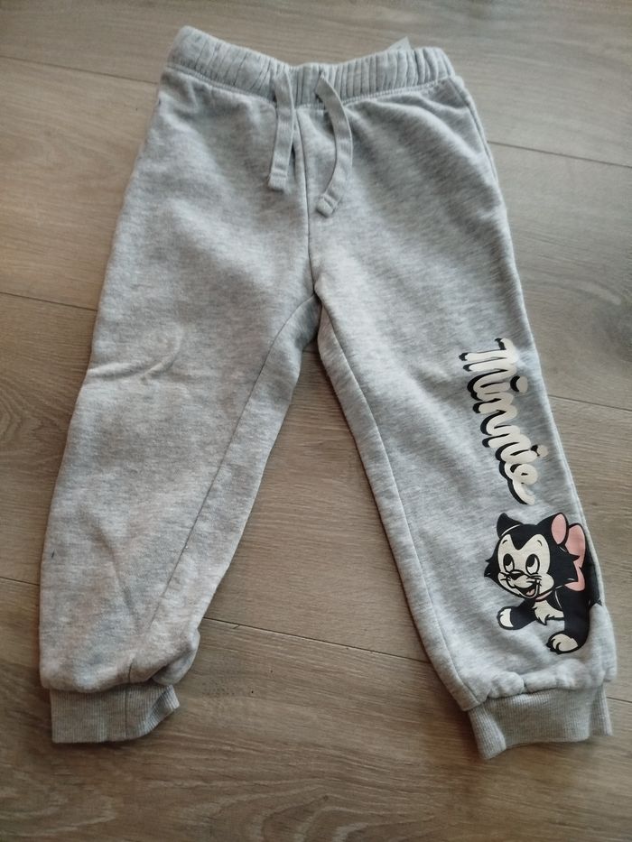 Ensemble Minnie 2-3 ans 98 cm - photo numéro 3