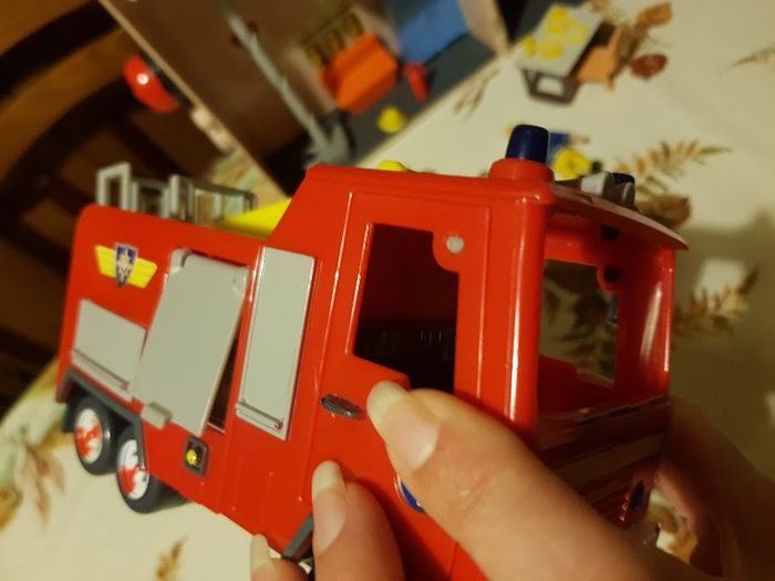 Lot maison caserne Sam le pompier transportable + camion échelle + quad - photo numéro 8