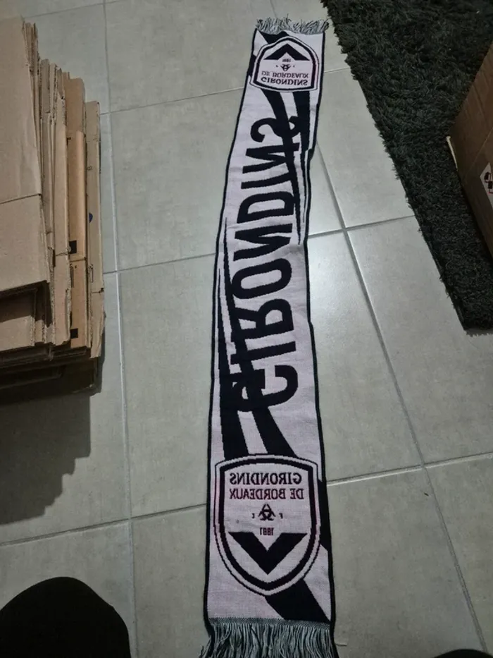 Écharpe foot girondins de Bordeaux - photo numéro 2