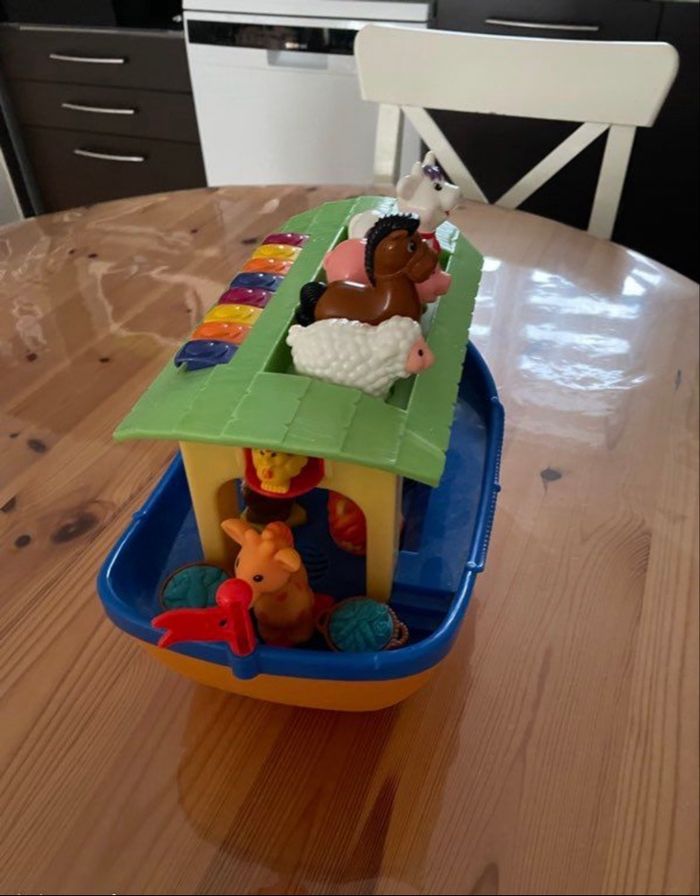 Jouet bateau - photo numéro 2