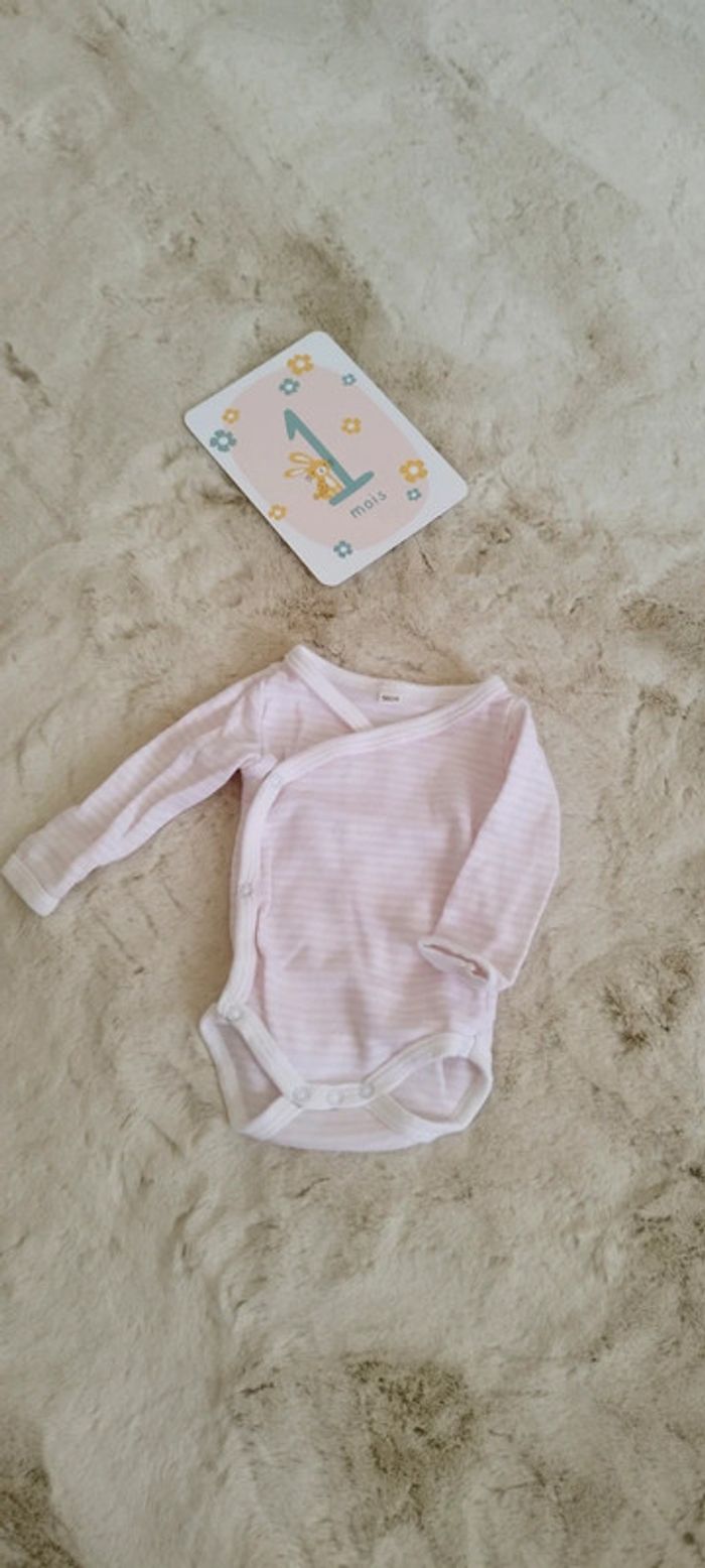 Pyjama et body rayé - photo numéro 4