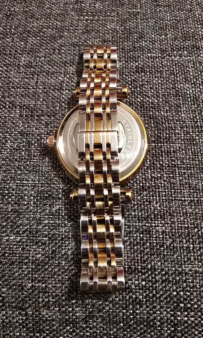 Montre Bijou Podeagar Quartz Étanche Argenté Doré Violet Très Bon État - photo numéro 6