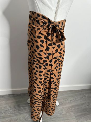 Jupe longue léopard marron beige et noire TU