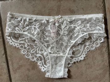 Culotté neuve en dentelle taille S