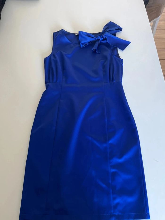 Robe bleue