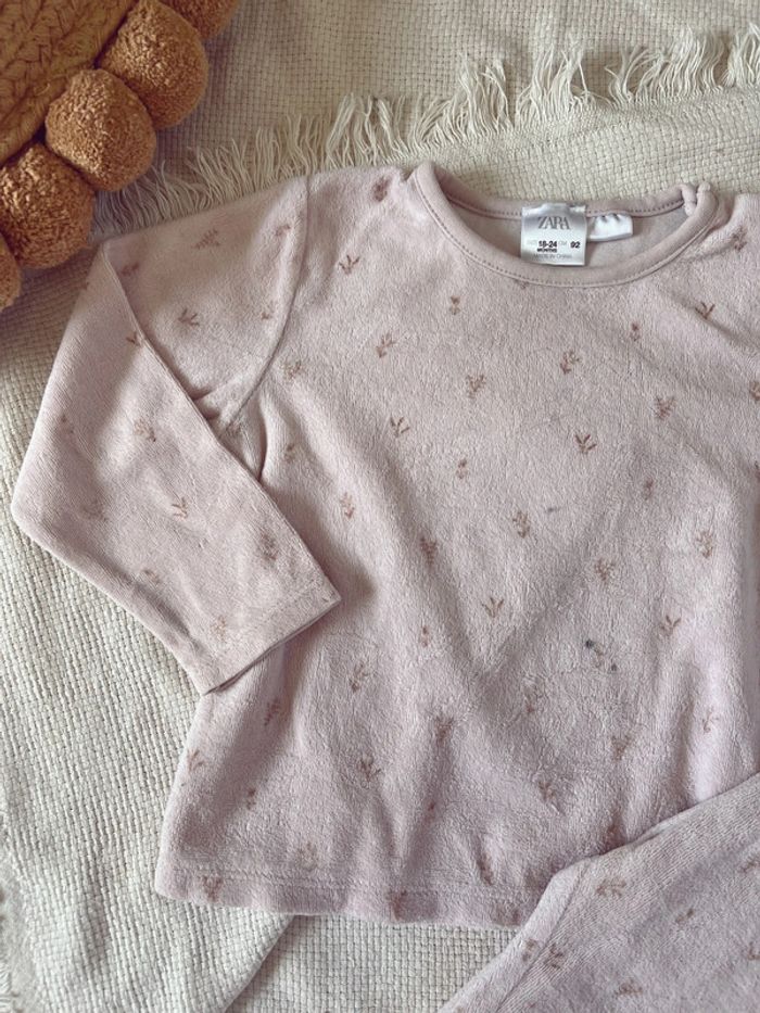 Pyjama velours Zara motif fleur - photo numéro 2
