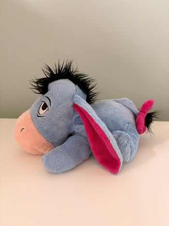 Peluche Bourriquet environ 25 cm - Très bon état. 