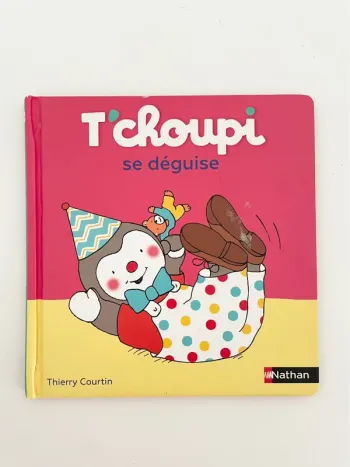Livre tchoupi se déguise