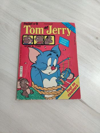 Livre mensuel mini bd Tom et Jerry pocket 9 année 1984