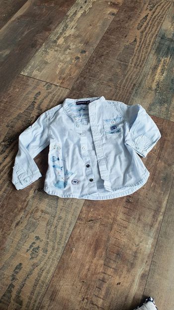 Chemise Sergent major 18 mois en très bon état