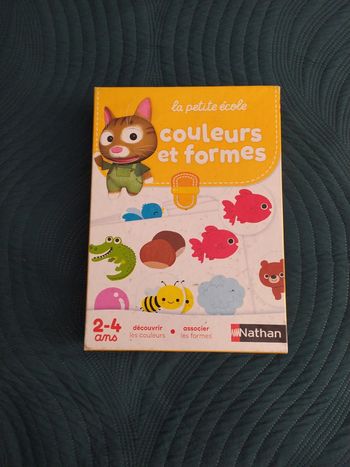 jeu couleurs et formes