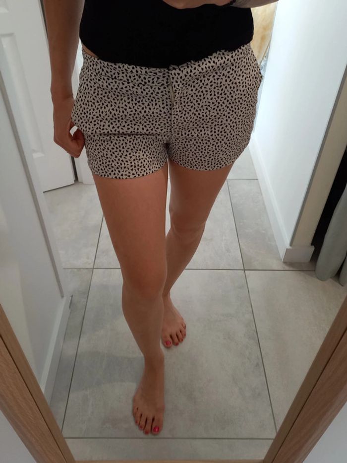 Short à motifs noir et blanc - photo numéro 2