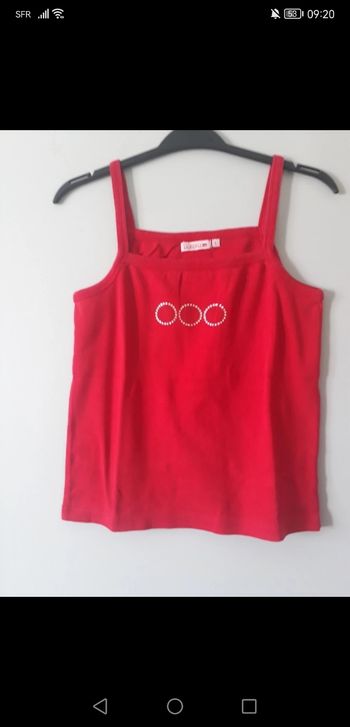 Débardeur rouge. Sorteo. Taille L. Très bon état. 