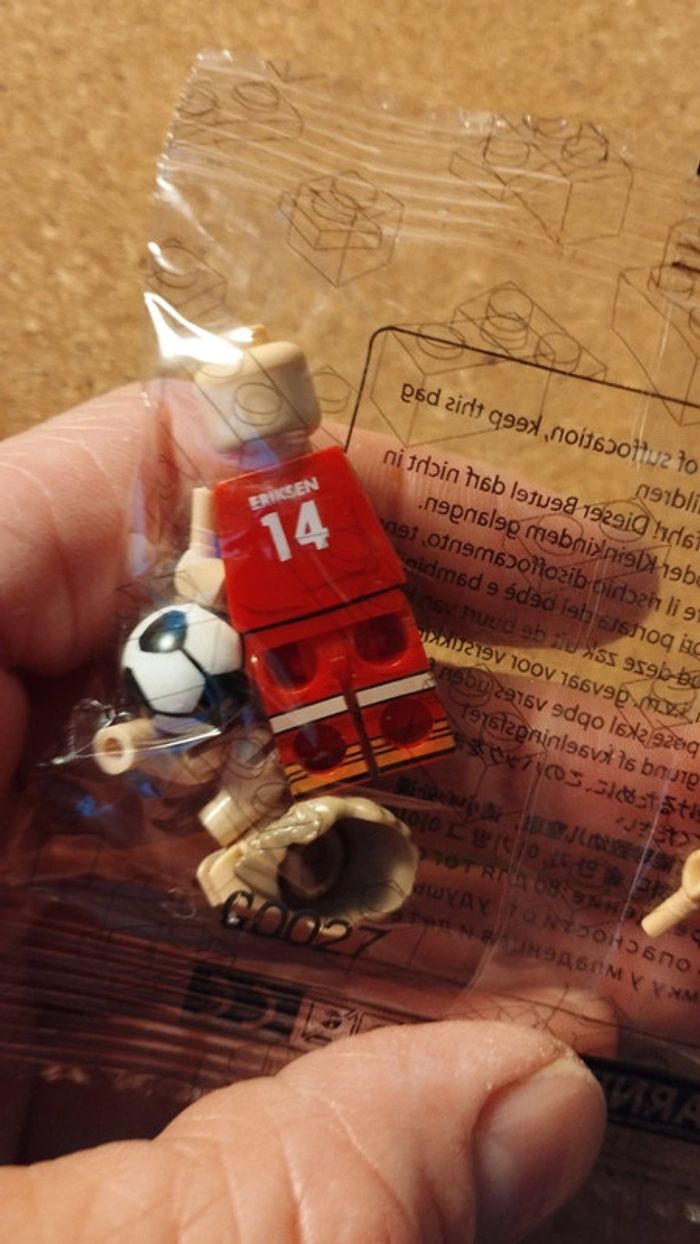Personnage Lego football neuf Christian Eriksen Danemark - photo numéro 2