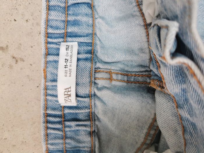 Jeans couture asymétrique - photo numéro 3