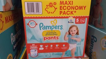 Pampers premium protection taille 5 pants neuf jamais ouvert 