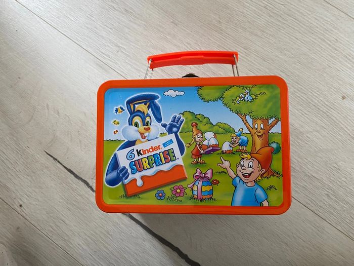Valise en métal