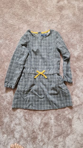 Robe grise