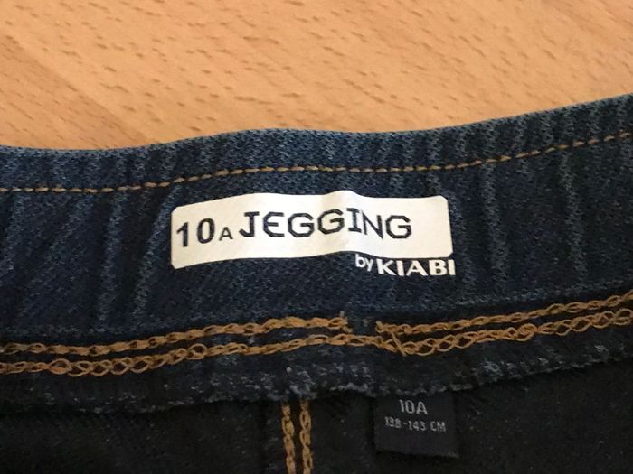 Jegging bleu. Jean. 10 ans - photo numéro 3