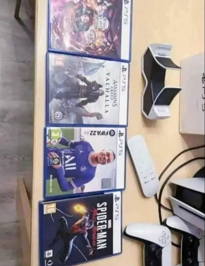 PlayStation 5 - photo numéro 2